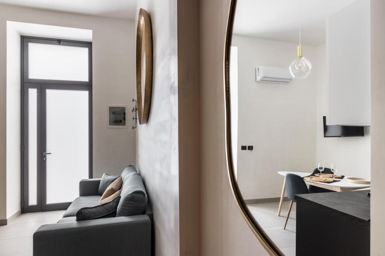 Lior Apartment Avola Bagian luar foto